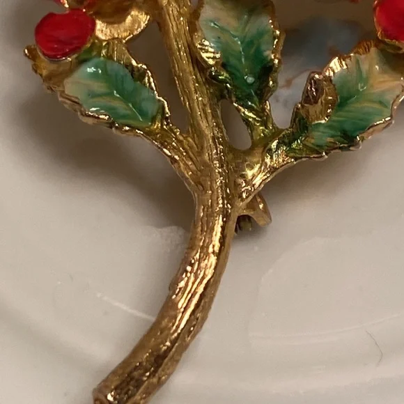 Vintage Made in Austria enamel rhinestone red flower brooch- 2 1/2” x 1 1/2” - Picture 3 of 11